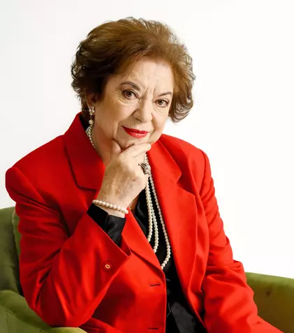 Virginia Rogin şi Julia Marcan se alătură distribuţiei serialului Lasă-mă, îmi place! Camera 609. Primele declarații