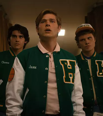 Un actor din Stranger Things și un actor din Game of Thrones sunt gazdele scenei de la Comic Con 2023