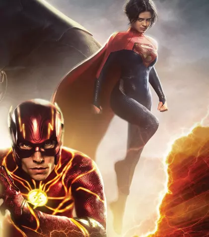 „Flash”, cu Ezra Miller în rol principal, ajunge în cinematografe. Când e premiera în România