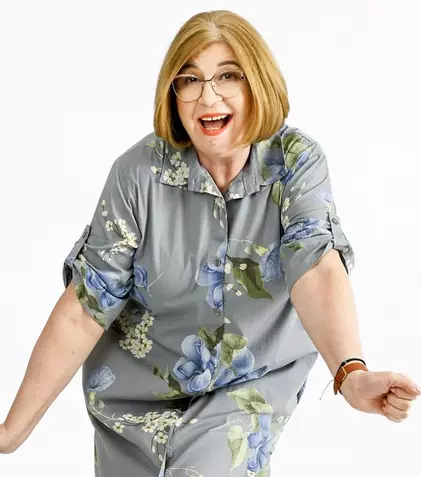 Magda Catone se alătură distribuției serialului „Lasă-mă, îmi place! Camera 609”. Actriţa revine pe micile ecrane după mai bine de 12 ani