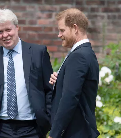 Fratele prințesei Diana îi sare în apărare prințului Harry. Mesajul dur transmis de Charles Spencer