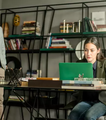 Filmele și serialele verii 2023 pe SkyShowtime. Printre noutăți, un serial românesc