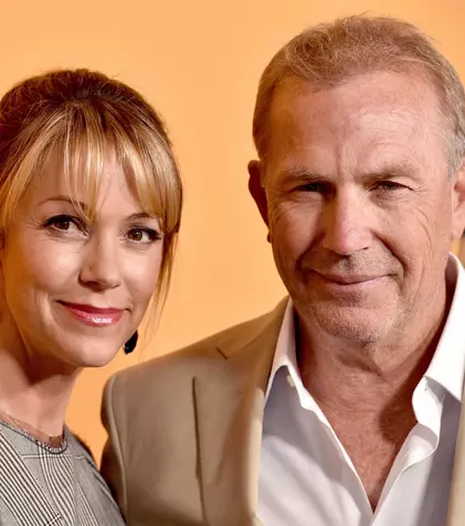 Victorie pentru Kevin Costner, în cazul divorțului de Christine Baumgartner. Ce o obligă judecătorul să facă