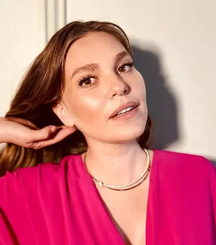 Actrița Asli Enver și-a prezentat fetița. Ce nume special a primit bebelușul