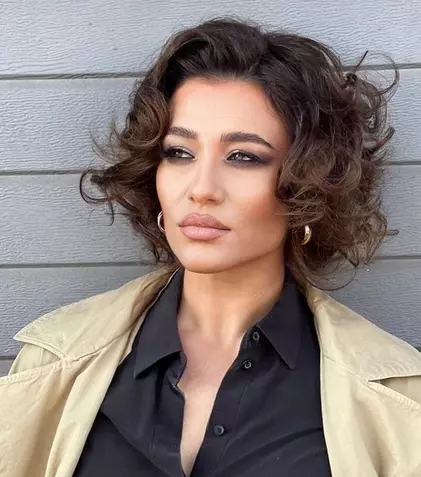 Claudia Pătrășcanu a dat de înțeles că s-a logodit cu noul iubit. „Încă mai cred în căsătorie”