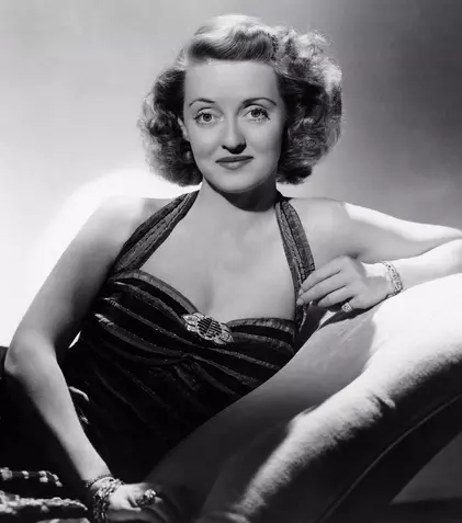 Cum se măsoară frumusețea? Seria documentară „Lucruri din cele mai bizare” continuă cu sezonul 2 la Viasat History