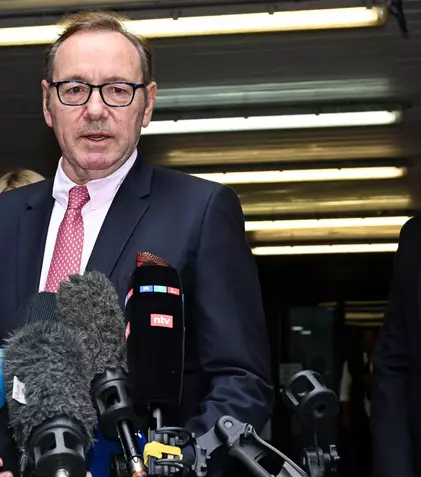 Cum a reacționat Kevin Spacey când a aflat că a fost achitat pentru toate acuzațiile de agresiune sexuală. Primele declarații