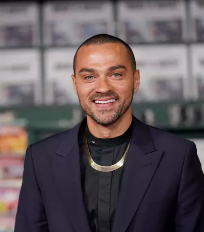 De ce a plecat Jesse Williams din „Anatomia lui Grey”. Joacă într-un nou serial de succes