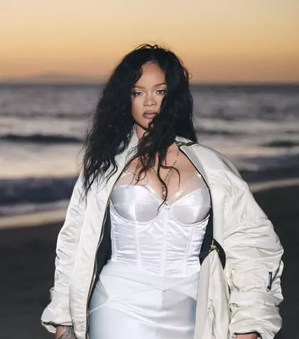 Rihanna ar fi născut o fetiță. „Este imaginea perfectă”