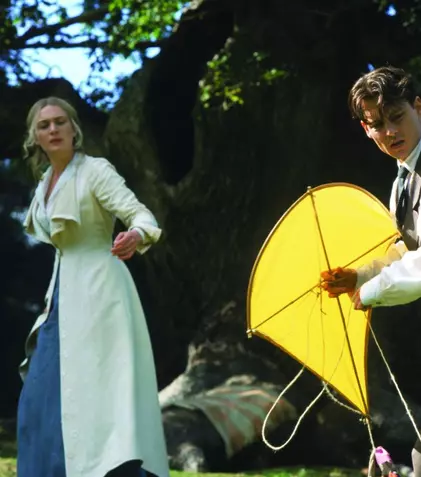 Recomandarea TVmania pentru seara de miercuri, 10 ianuarie: „În căutarea Tărâmului de Nicăieri”, cu J. Depp
