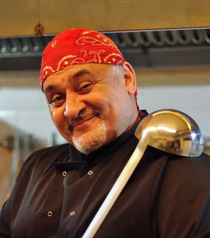 Sidia Sissoko este bucătar chef cu acte în regulă