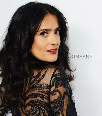 Salma Hayek se mută la Londra