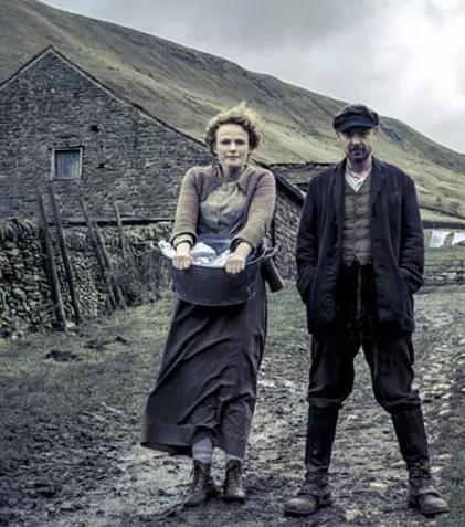 Află totul despre serialul britanic "The Village"!