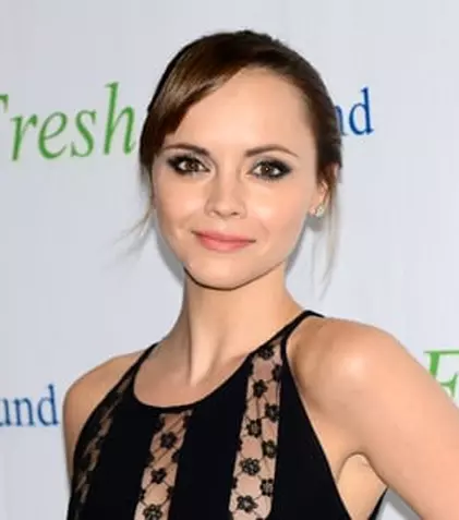 Christina Ricci s-a măritat după doi ani de relaţie 