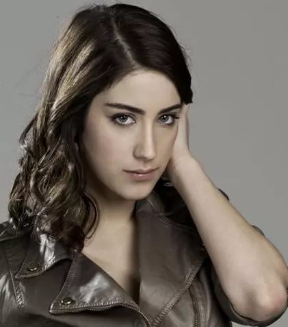 Hazal Kaya, din “Feriha”, nu-şi poate stăpâni gelozia
