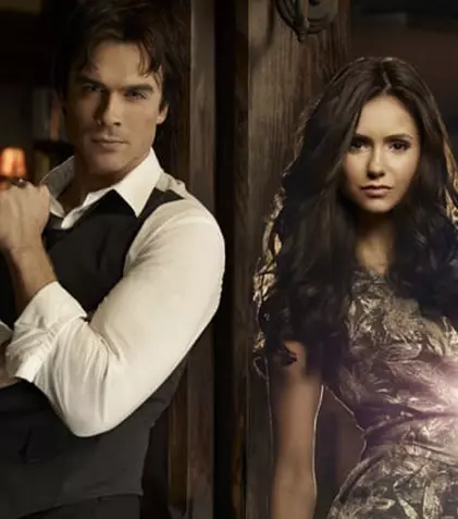 Nina Dobrev („Jurnalele vampirilor”) nu l-a uitat pe colegul Ian Somerhalder 