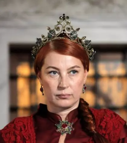 Hurrem pune la cale îndepărtarea Sultanei Fatma din Palat