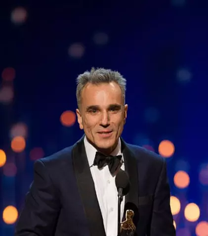 Daniel Day-Lewis a fost făcut cavaler de Prinţul William
