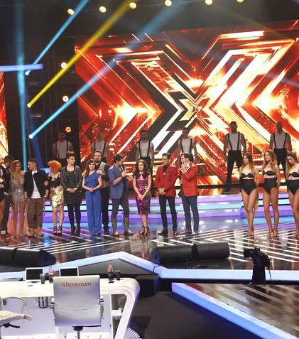 FOTO: Vedetele îşi susţin preferaţii în marea finală "X Factor"