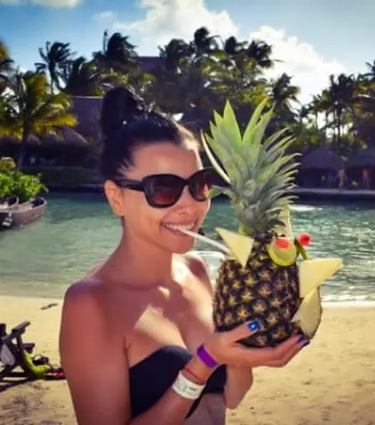 Corina Caragea și-a petrecut ziua de naștere la plus 30 de grade | FOTO