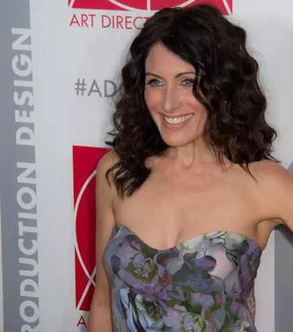 Noul serial al Lisei Edelstein („Dr. House”) va continua cu sezonul doi
