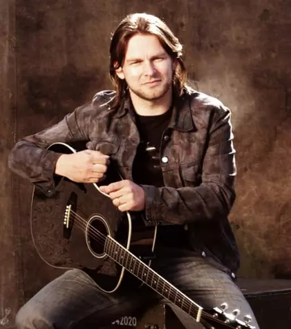 Ray Wilson, fostul solist Genesis, va susține un concert la București