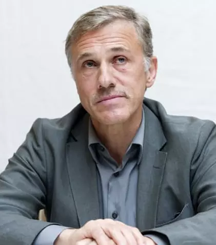 Christoph Waltz trece în spatele camerei