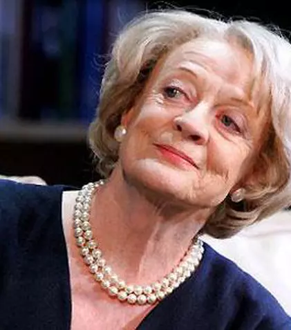 Maggie Smith va avea o soartă nefastă în posibilul film „Downton Abbey”