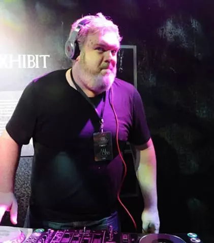 DJ Hodor: actorul Kristian Nairn a scos primul single