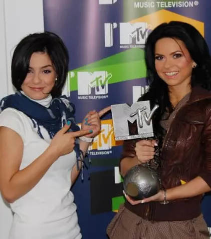 Inna este marea câștigătoare BEST ROMANIAN ACT 2015