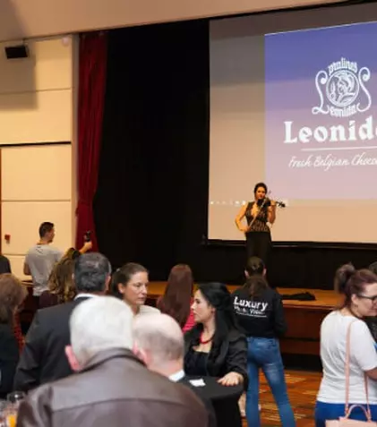 (P) Leonidas a aniversat 15 ani de ciocolată în România