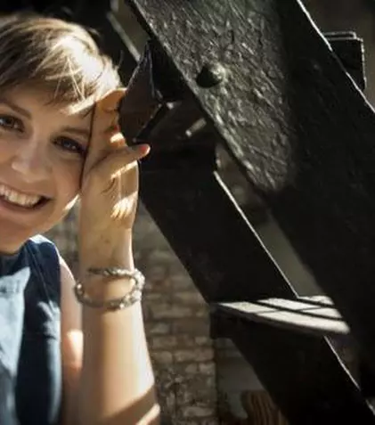 Lena Dunham, în lacrimi, anunță finalul filmărilor la „Fetele”