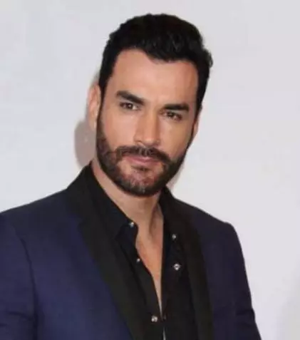 David Zepeda va fi protagonistul telenovelei „La doble vida de Estela Carrillo”
