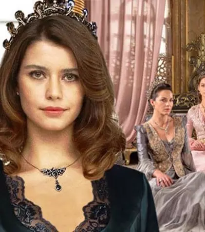 FOTO. De miercuri, la Kanal D, Beren Saat preia rolul lui Kosem de la Anastasia Tsilimpiou