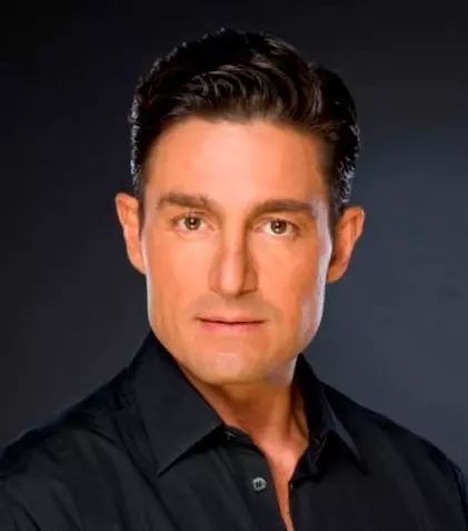 Acasă difuzează „Pasiune și putere”, noua telenovelă a lui Fernando Colunga