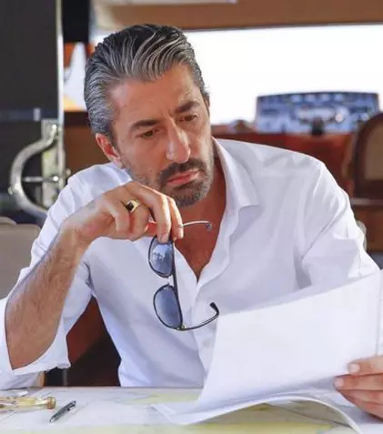 INTERVIU EXCLUSIV. Erkan Petekkaya a răspuns întrebărilor revistei „TV Satelit”: „Rolul preferat este cel pe care îl joc în prezent”