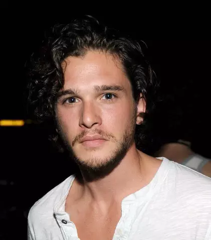 Nu vă faceți griji! Jon Snow e viu: Kit Harington așteaptă scenariul ultimului sezon din „Urzeala tronurilor”