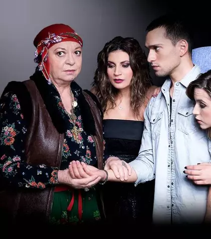Primul episod al iSerialului “Când mama nu-i acasă”, simultan pe Happy Channel și Antena 1