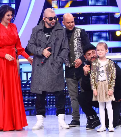 Sâmbăta aceasta, Alex Vasilache cântă cu fetița lui CRBL, la „Te cunosc de undeva!”