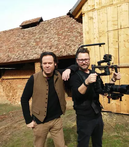 Charlie Ottley nu se desparte de România. După seria „Wild Carpathia”, jurnalistul are un nou proiect
