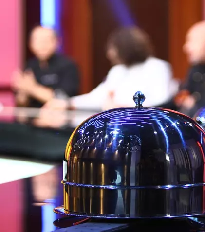 Antena 1 a început filmările pentru cel de-al patrulea sezon „Chefi la cuțite”. Când începe emisiunea