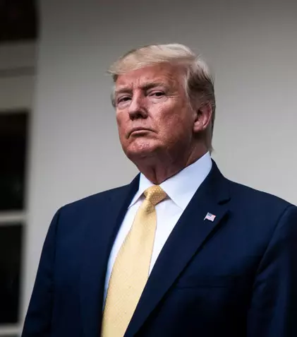Fără caviar și delicatese rafinate! Ce preferă Donald Trump să mănânce când pleacă în călătorii. Nutriționiștii nu sunt de acord cu el