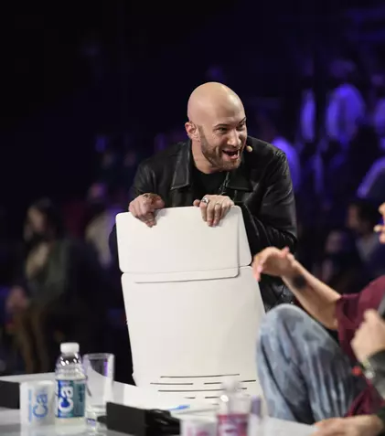 Încă un finalist iUmor. Cum i-a cucerit Alin Bourașu pe jurați și pe cei de acasă