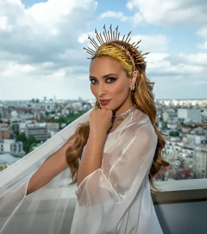Salman Khan și Iulia Vântur, apariție rară împreună. Cum au fost surprinși după 9 ani împreună