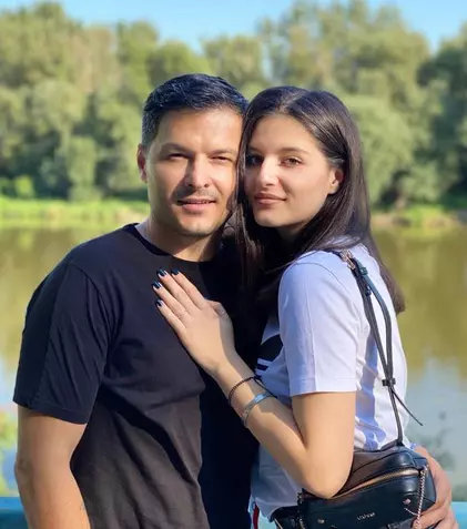 Liviu Vârciu a cumpărat un apartament pentru fiica sa. „Carmina se mută la București”