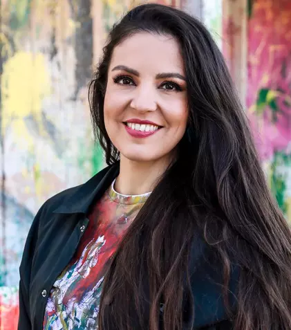 Cristina Joia, despre culorile din „Visuri la cheie”, ipostaza de părinte adoptiv și spații neconvenționale