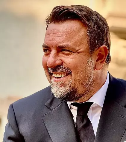 Horia Brenciu, dezvăluri despre relațiile amoroase din adolescență. Ce le spune și acum fostelor colege de liceu