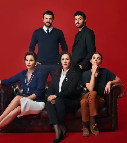Cine sunt actorii din serialul turcesc „Destăinuiri”.  Nume surpriză în distribuție