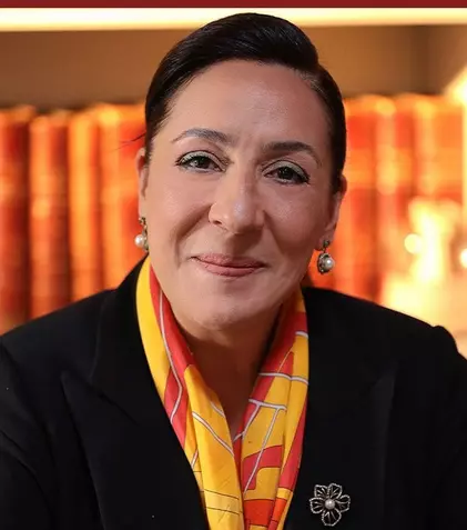 Cine sunt actorii care dublează în română serialul turcesc Destăinuiri