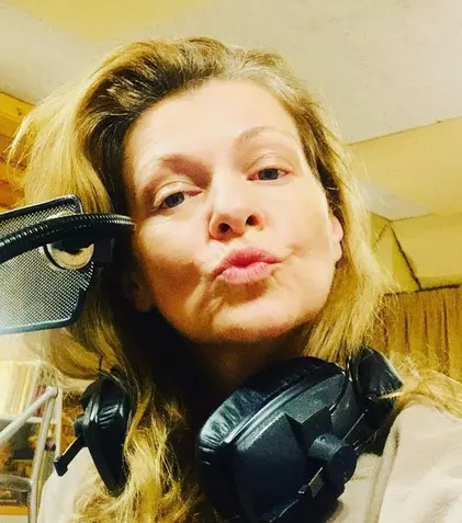 Dana Nălbaru, dezvăluiri despre fiul ei de 7 ani. „Acum învață pentru bac”. De ce nu merg copiii artistei la școală
